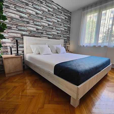Comfort 14" Miskolc Eksteriør bilde