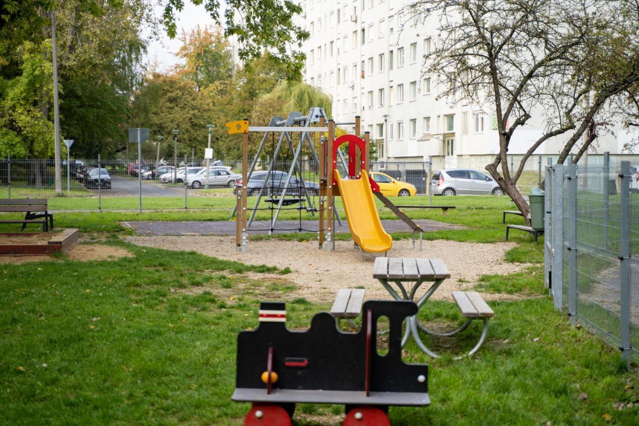 Comfort 14" Miskolc Eksteriør bilde