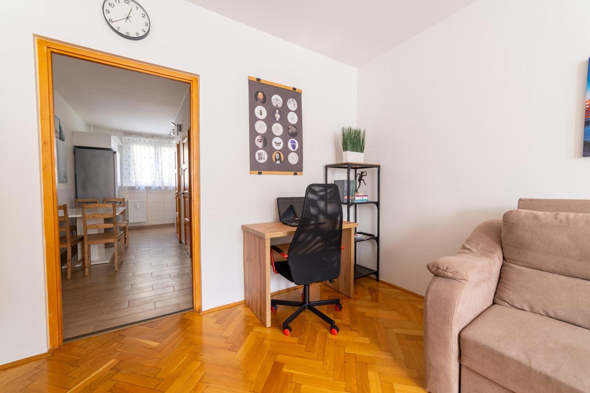 Comfort 14" Miskolc Eksteriør bilde